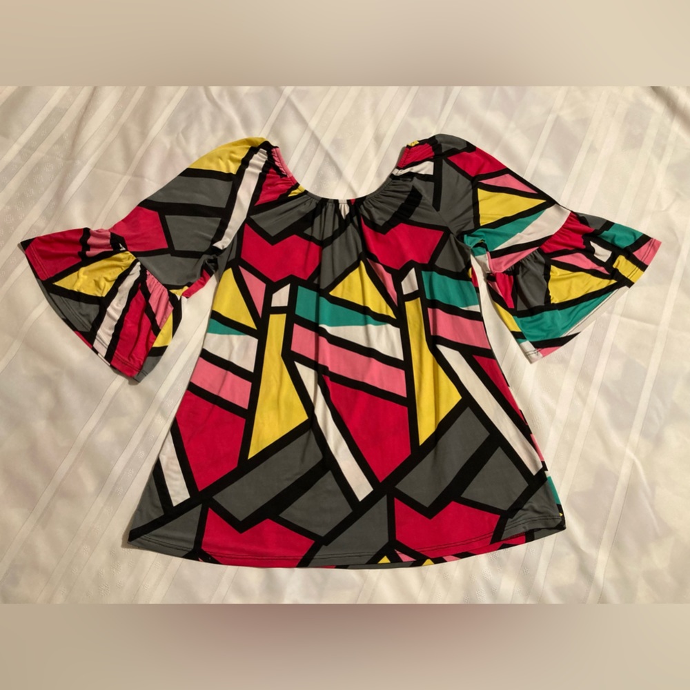 MOA colorful bright shirt